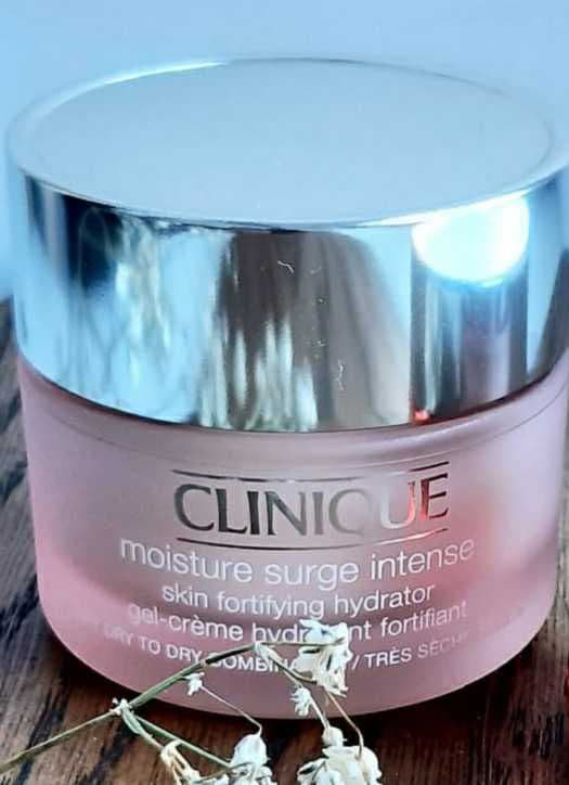 Clinique Moisture Surge Intense Skin Fortifying Hydrator review photo by tatianasol