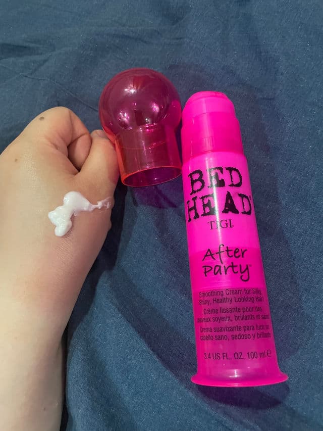 TIGI Bed Head After Party Smoothing Cream review photo by Monicaaaaa