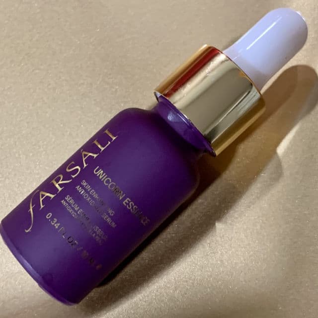 Farsáli Unicorn Essence review photo by BoxyLady