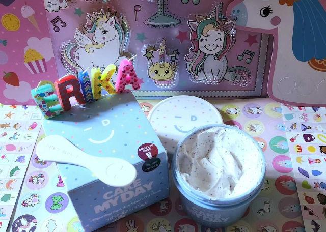 Cake My Day Hydrating Sprinkle Wash-Off Mask product review