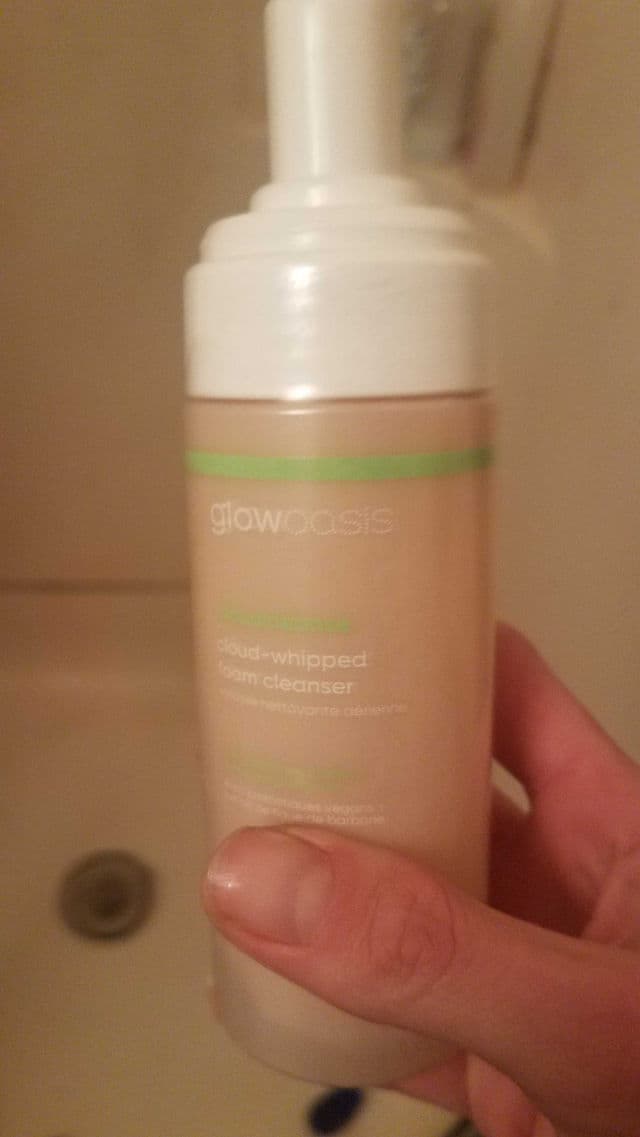 Glow Oasis Cloudcleanse Cloud-Whipped Foam Cleanser review photo by LizzieP0549