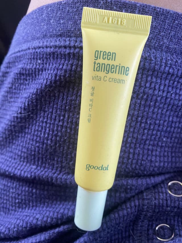 GOODAL Green Tangerine Vita C Dark Circle Eye Cream review photo by madison97
