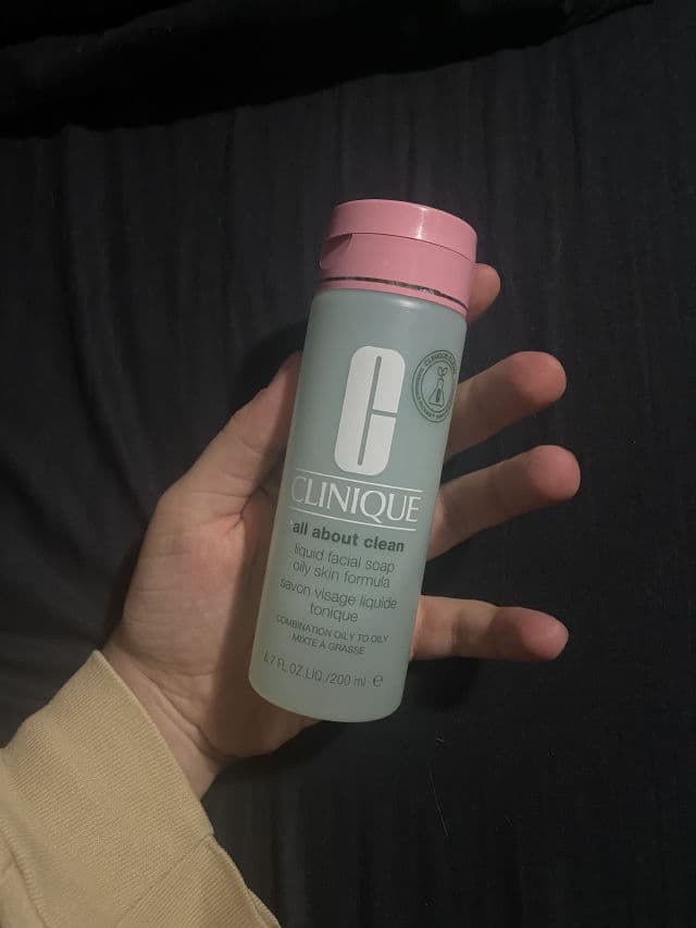Clinique Liquid Facial Soap Oily Skin Formula review photo by stebregoli