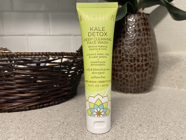 Pacifica Kale Detox Deep Cleaning Face Wash review photo by CSweet94