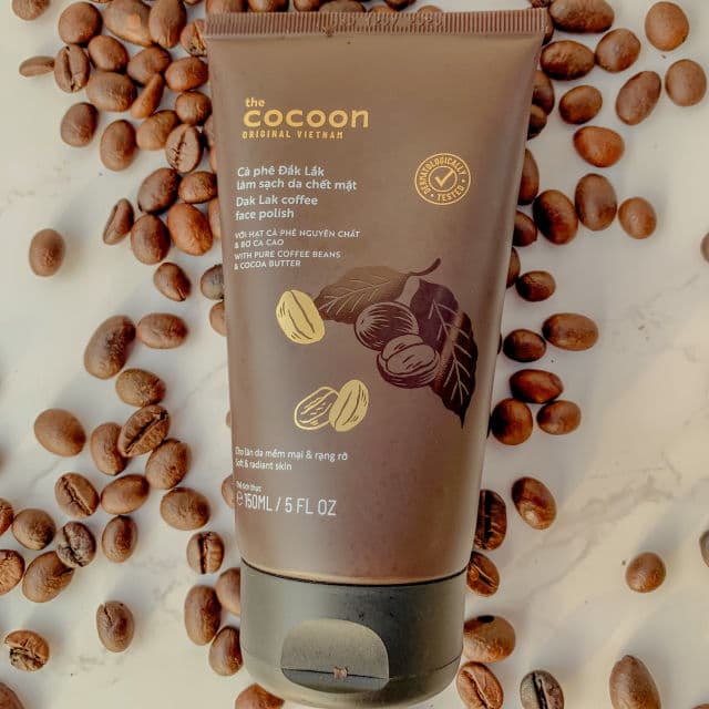 the Cocoon Dak Lak Coffee Face Polish review photo by farabeautydiary