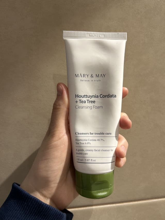 Mary&May Houttuynia Cordata + Tea Tree Cleansing Foam review photo by Javirojaso