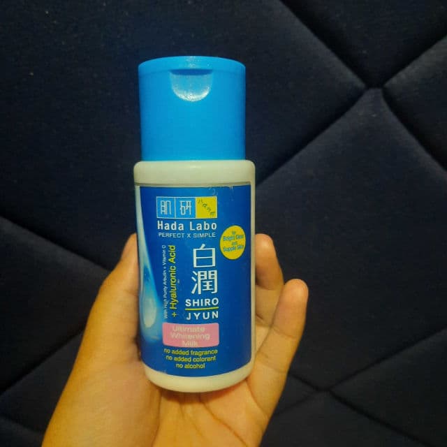 Hada Labo Shirojyun Albutin Medicinal Whitening Toner review photo by lailatultitainsani