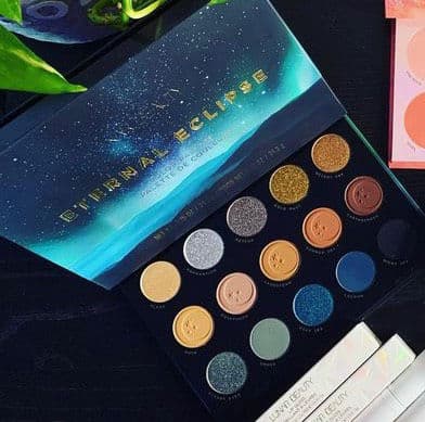 Lunar Beauty Eternal Eclipse Eyeshadow Palette review photo by Samantha89