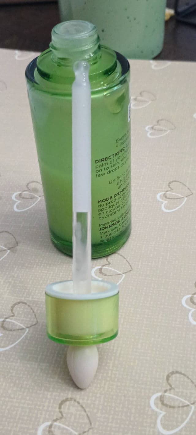 Aveeno Positively Radiant MaxGlow Infusion Drops Serum review photo by Mucci