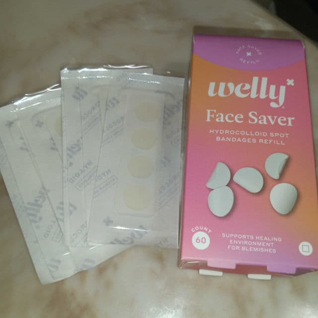 Welly Face Saver Acne Blemish Patch review photo by Forestfairy