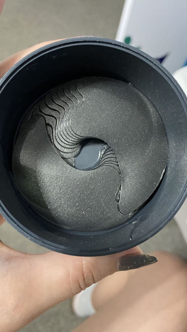 SNP Black Pearl Renew Eye Patch review photo by natiebasast