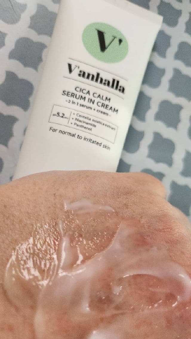 V'anhalla CIca Calm Serum in Cream review photo by NikiRed72