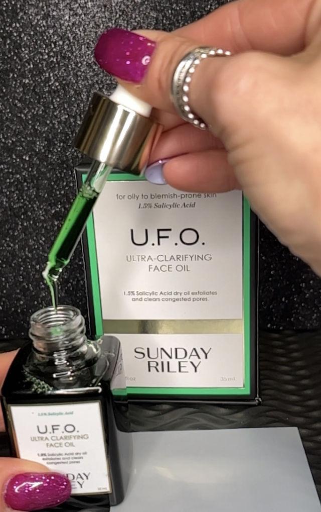 U.F.O. Ultra-Clarifying Face Oil product review