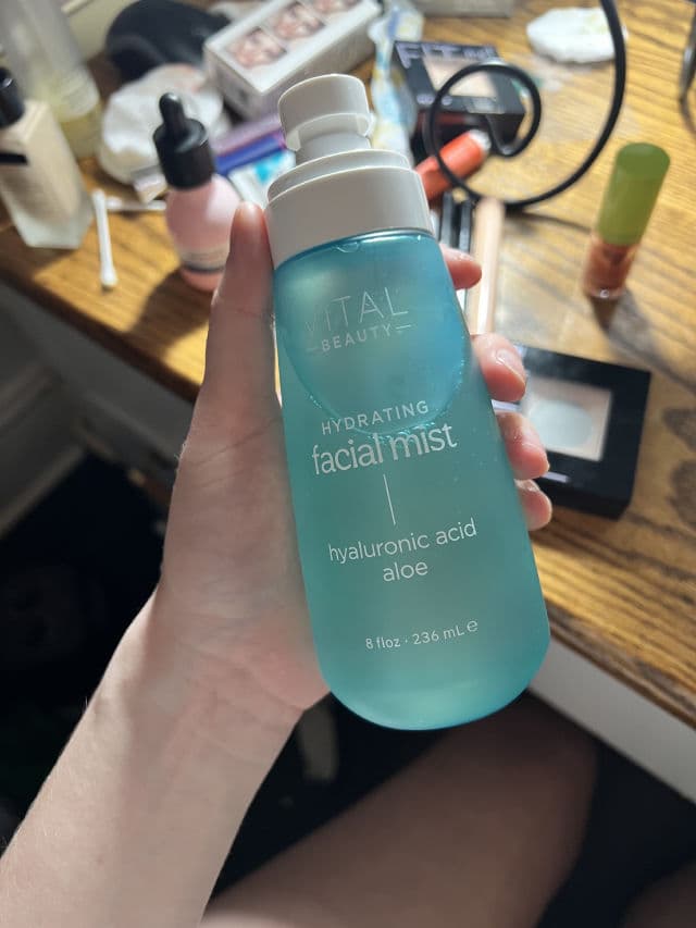 Vital Beauty Hydrating Facial Mist review photo by poppyseed