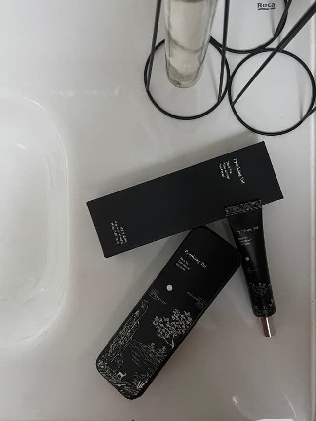 Pyunkang Yul Black Tea Time Reverse Eye Cream review photo by GossipEve
