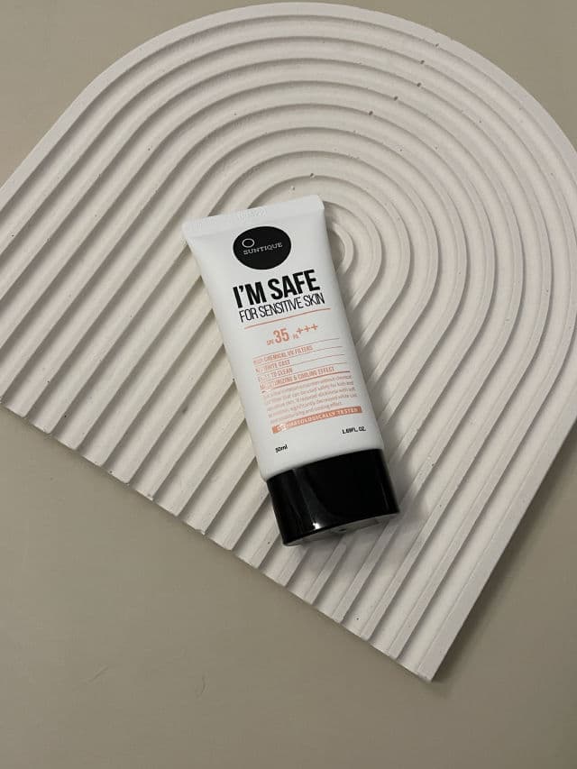 Suntique I'm Safe for Sensitive Skin SPF35 PA+++ review photo by misscharlot