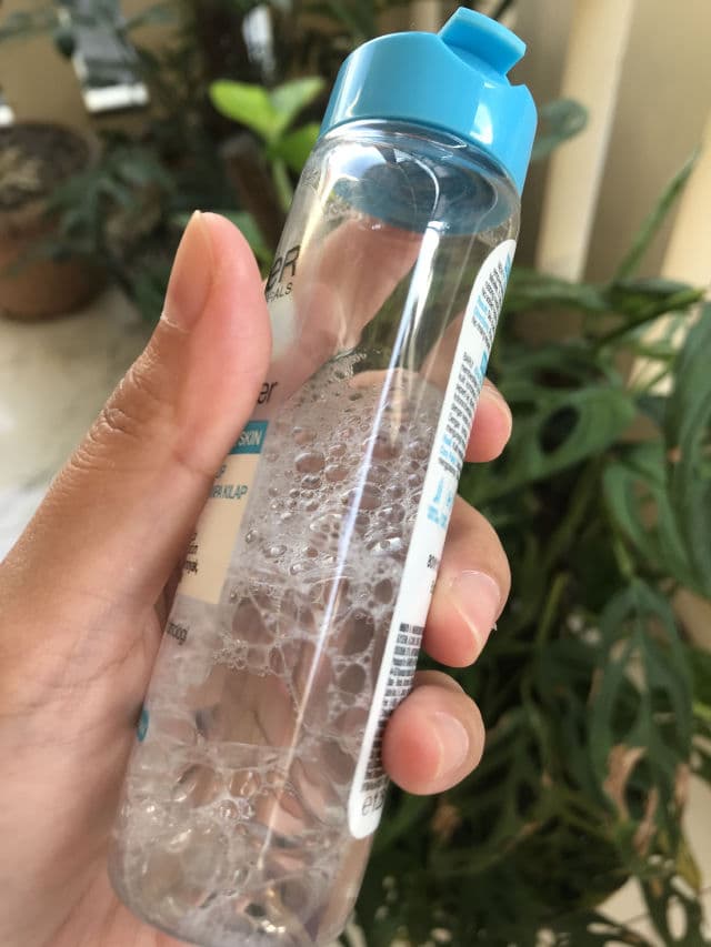 Garnier Micellar Cleansing Water For Oily Acne-Prone Skin review photo by Ayayaaeo