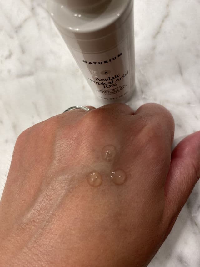 Naturium Azelaic Topical Acid 10% review photo by DanielleSkin27