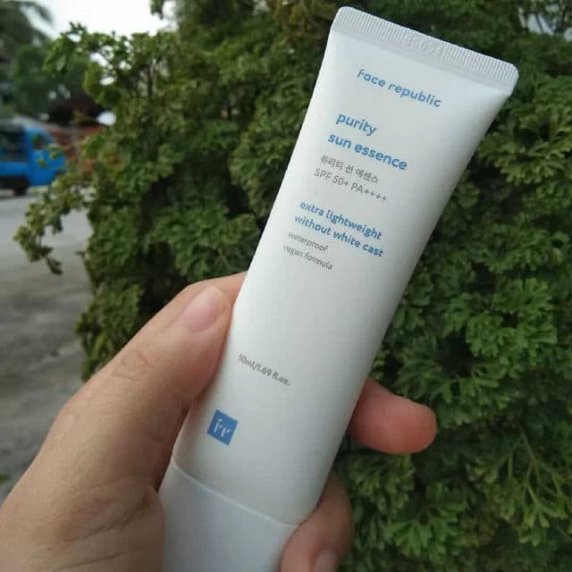 Face Republic Purity Sun Essence SPF50+ PA++++ review photo by clarloveclar