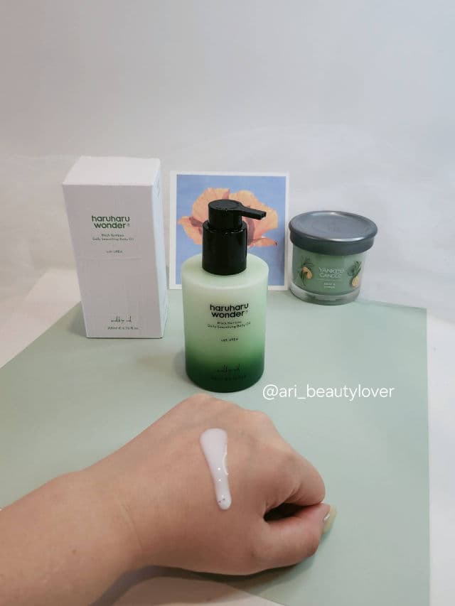 HaruHaru WONDER Black Bamboo Daily Smoothing Body Oil review photo by aribeautylover