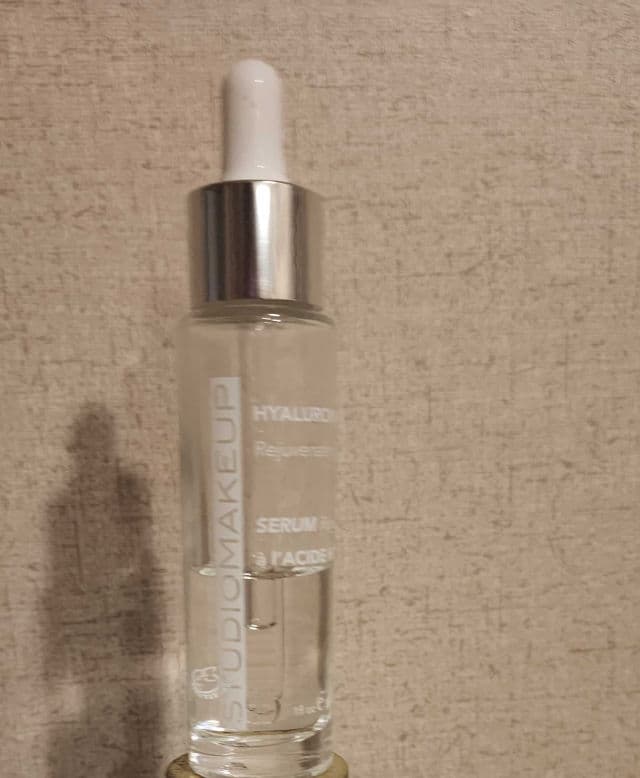 STUDIOMAKEUP Hyaluronic Acid Rejuvenating Serum review photo by Rosie84