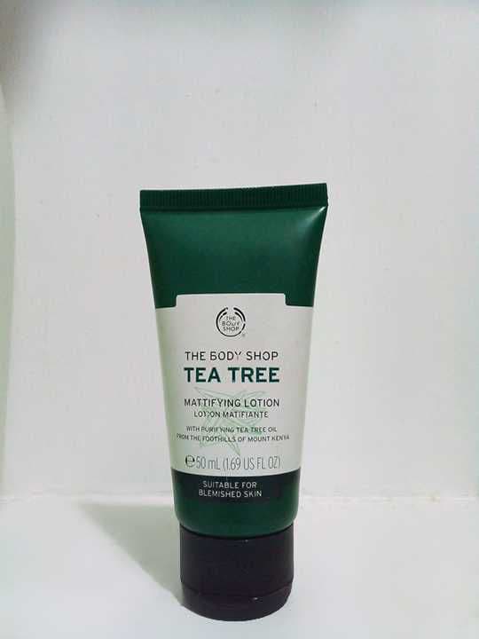 The Body Shop Tea Tree Skin Mattifying Lotion review photo by pickyswiftie