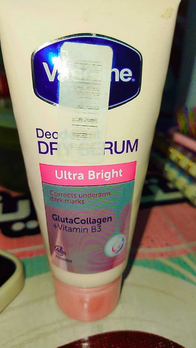 Vaseline Deodorant Dry Serum Ultra Bright review photo by suziadila