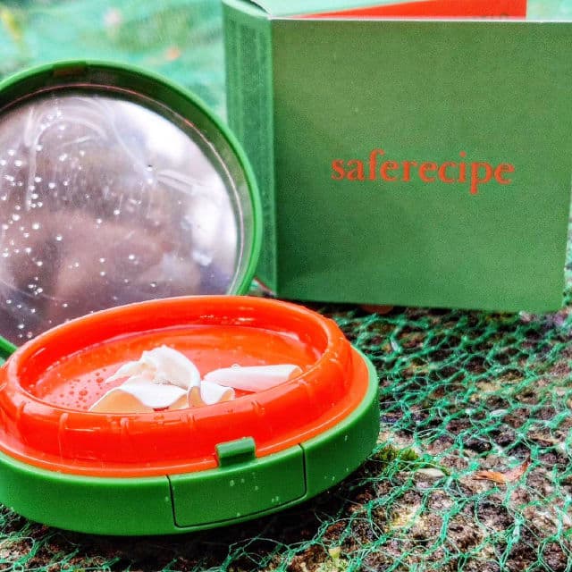 Pestlo Saferecipe No Sebum Grinding Sun Pact SPF 50+ PA+++ review photo by Lesyao