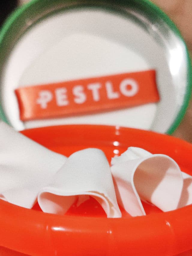 Pestlo Saferecipe No Sebum Grinding Sun Pact SPF 50+ PA+++ review photo by Lesyao