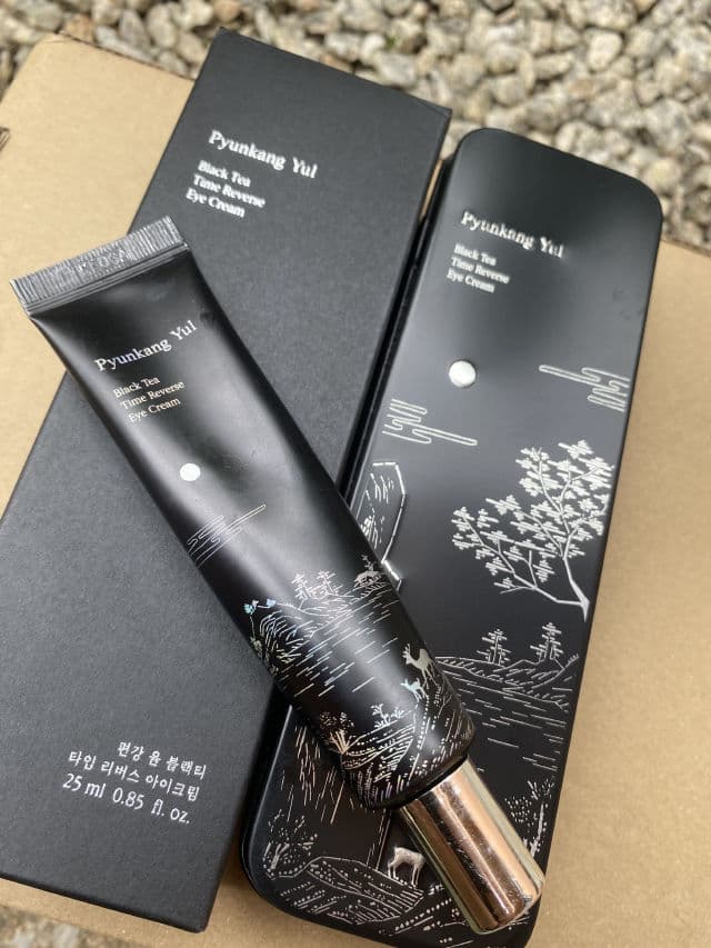 Pyunkang Yul Black Tea Time Reverse Eye Cream review photo by sgeecakeeee