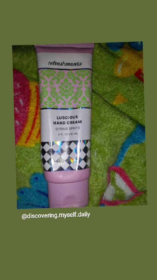 Refreshments Luscious Hand Cream - Citrus Spritz review photo by DiscoveringDaily