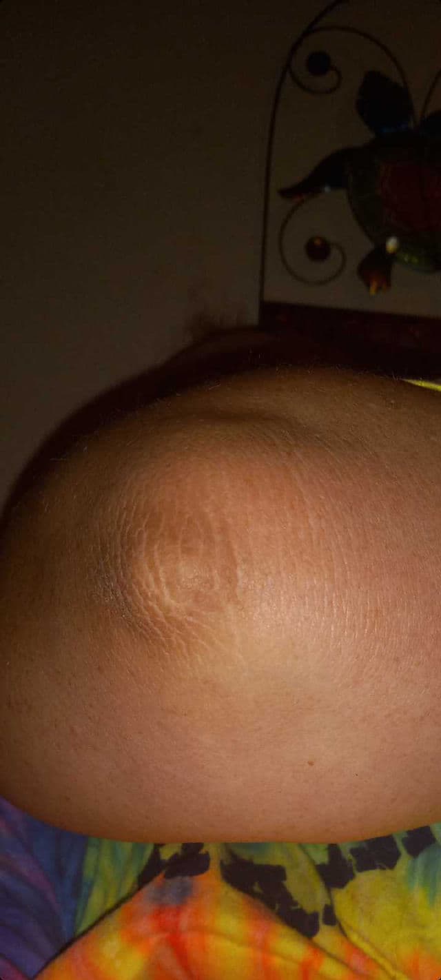 Refreshments Luscious Hand Cream - Citrus Spritz review photo by DiscoveringDaily