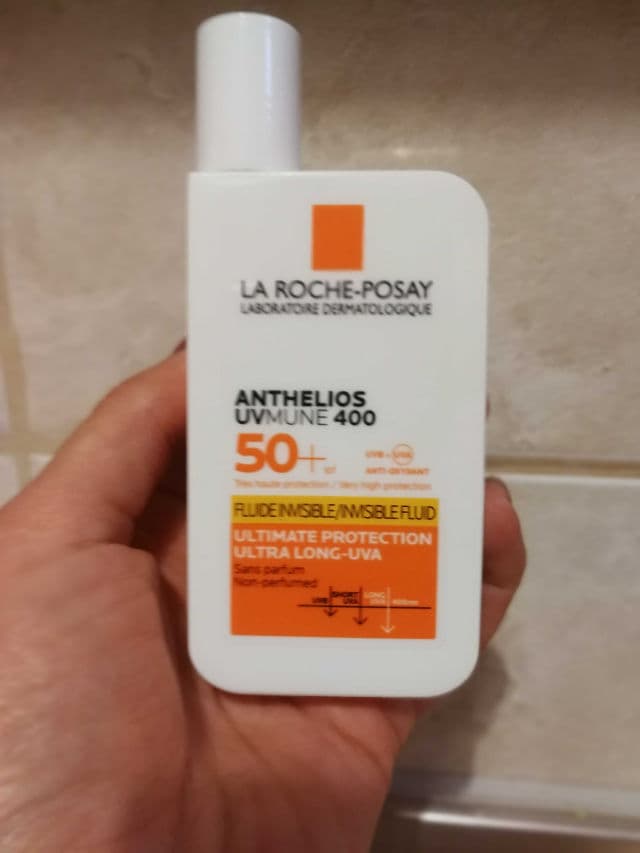 La Roche-Posay Anthelios UVMune 400 Invisible Fluid SPF50+ review photo by Sempervivum