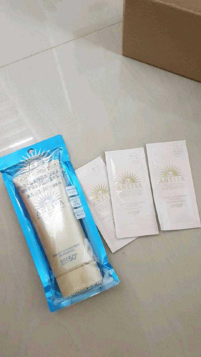 Perfect UV Sunscreen Skincare Gel SPF 50+ PA++++  product review