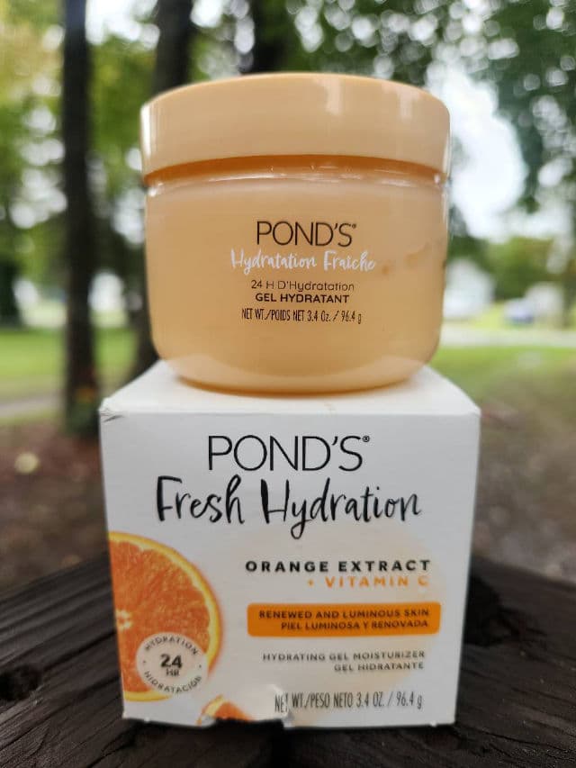 Pond's Juice Collection Fruity Hydra Fresh Moisturizing Gel with Orange Extract review photo by BrandiFnBabyy