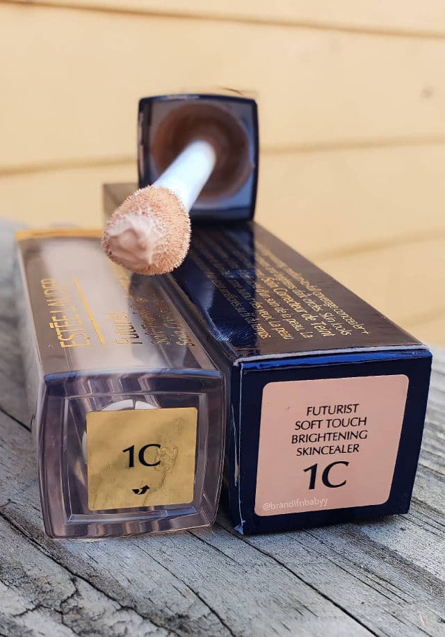 Estee Lauder Futurist Soft Touch Brightening Skincealer Concealer review photo by BrandiFnBabyy