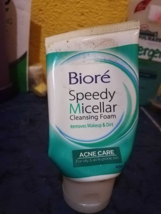 Biore Speedy Micellar Cleansing Foam - Acne Care review photo by AnnaR