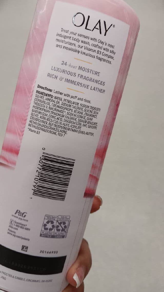 Olay Indulgent Moisture Rose & Cherry Body Wash review photo by lamamaishere