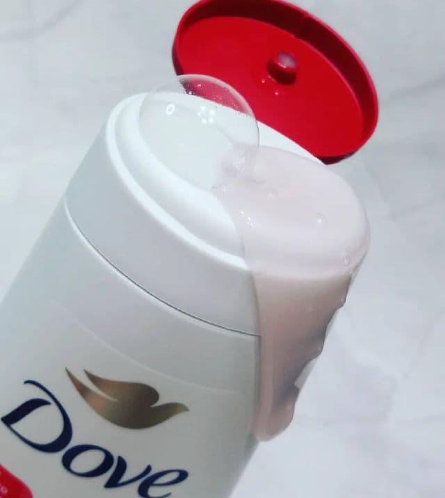 Dove Revitalizante Body Wash - Cherry & Chia Milk review photo by lamamaishere