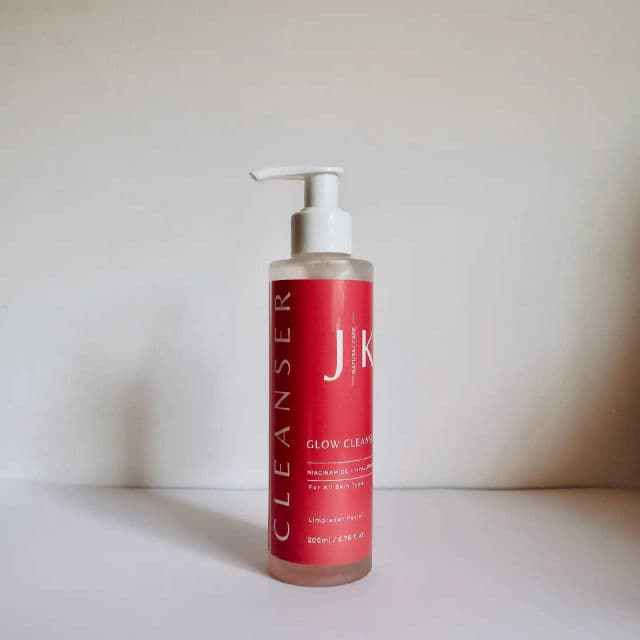 JK Natural Care Glow Cleanser Limpiador Facial review photo by OhMyCleanse
