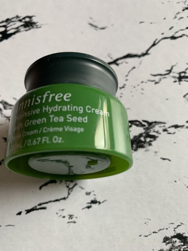 INNISFREE Intensive Hydrating Cream with Green Tea Seed review photo by mimaquillajedediario