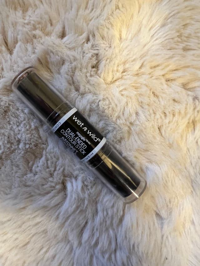 Wet N Wild MegaGlo Dual-Ended Contour Stick review photo by blueiz