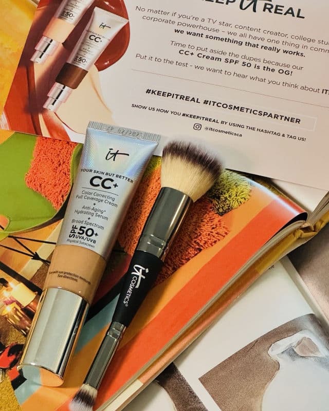 It Cosmetics Heavenly Luxe Complexion Perfection Brush #7 review photo by Lingua