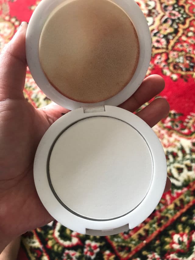 Essence You Better Work! Fixing Powder review photo by anakdenesor