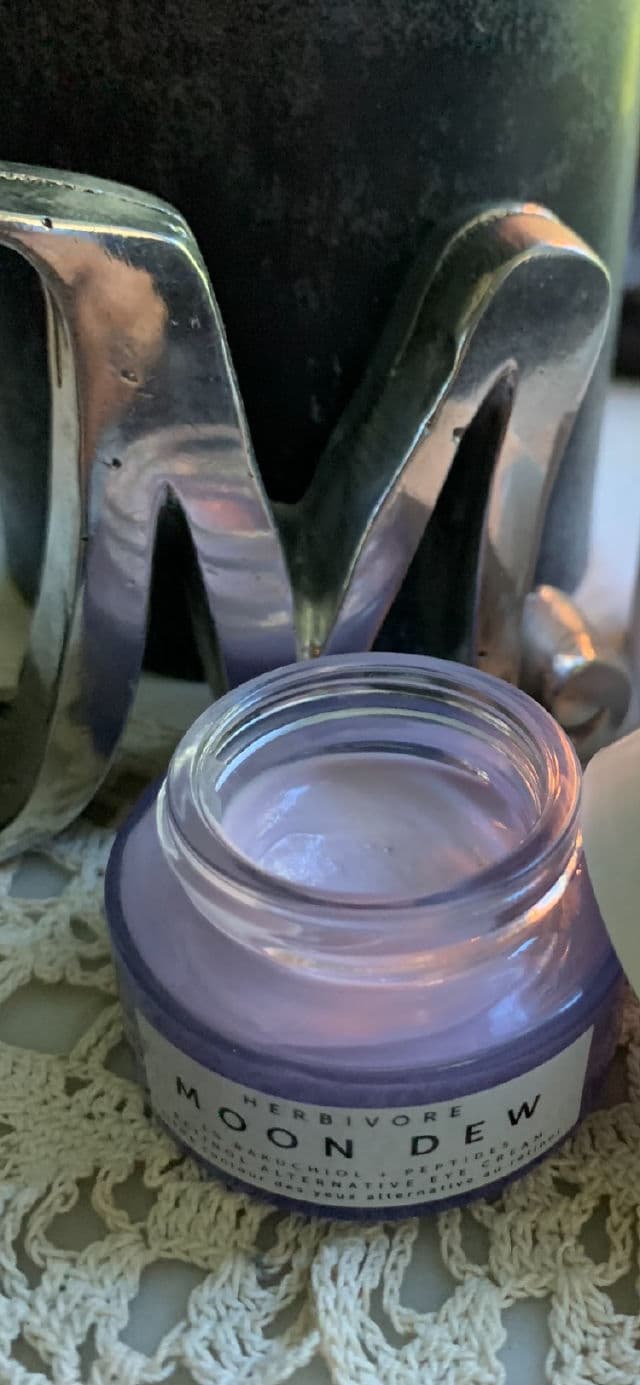 Herbivore Botanicals Moon Dew 1% Bakuchiol + Peptides Retinol Alternative Eye Cream review photo by JenShaf1