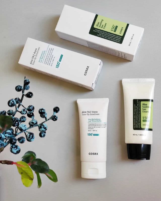 COSRX Aloe 54.2 Aqua Tone-up Sunscreen SPF50+ PA++++ review photo by ThuyTran