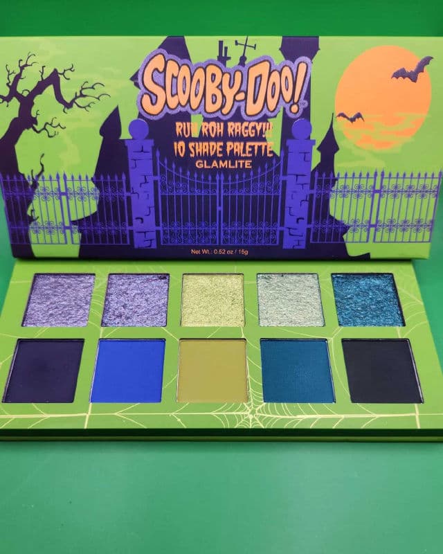 Glamlite Scooby-Doo Ruh Roh Raggy Palette review photo by Maluna