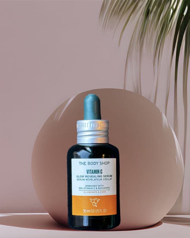 The Body Shop Vitamin C Glow Revealing Serum review photo by AenaArsal