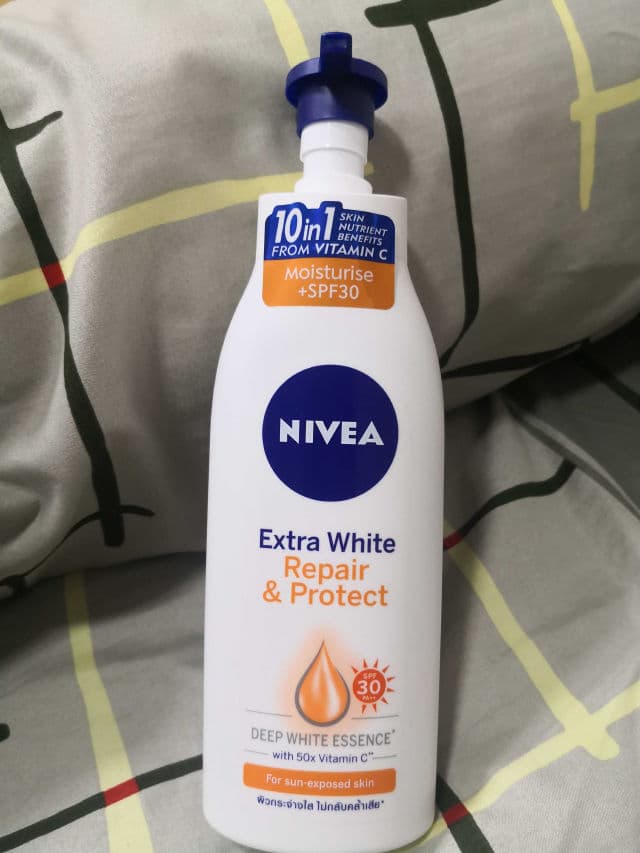 Nivea Body Extra White Repair and Protect SPF 30 Lotion review photo by Jings