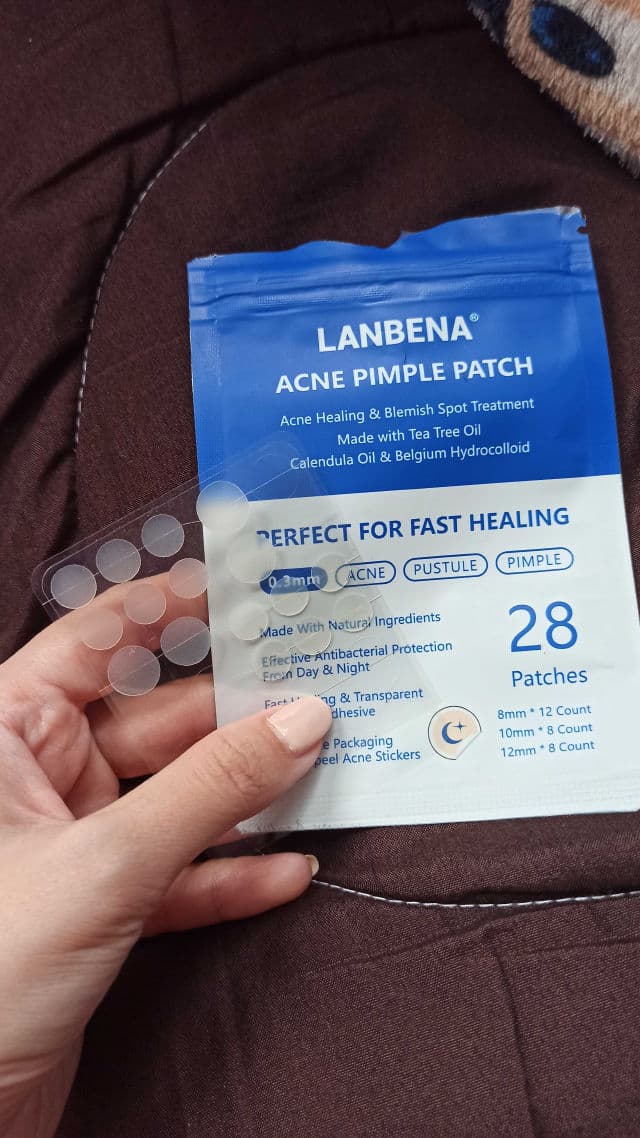 Lanbena Acne Pimple Patch for Nighttime review photo by prisskindiaries